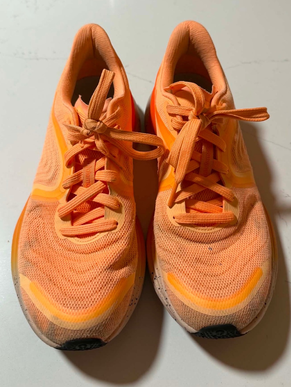 Lululemon Blissfeel 2 running shoes in the Florid |9.5|